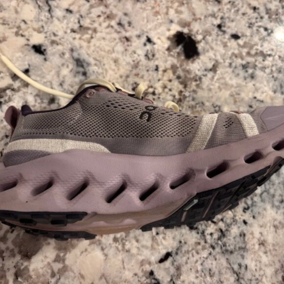 Women's ON Sneakers - Cloudsurfer Trail - Lilac / Grey / Black - Size 7.5 - Picture 7 of 9